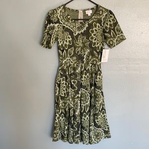 XS lularoe Amelia